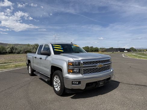 Used 2014 Chevrolet Silverado 1500 LT AWD/4WD image 8