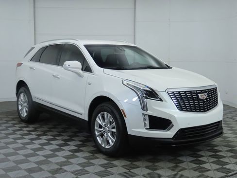 Used 2021 Cadillac XT5 Luxury image 3