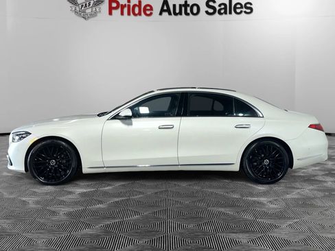Used 2023 Mercedes-Benz S 580 4MATIC Sedan w/ Warmth & Comfort Package image 5