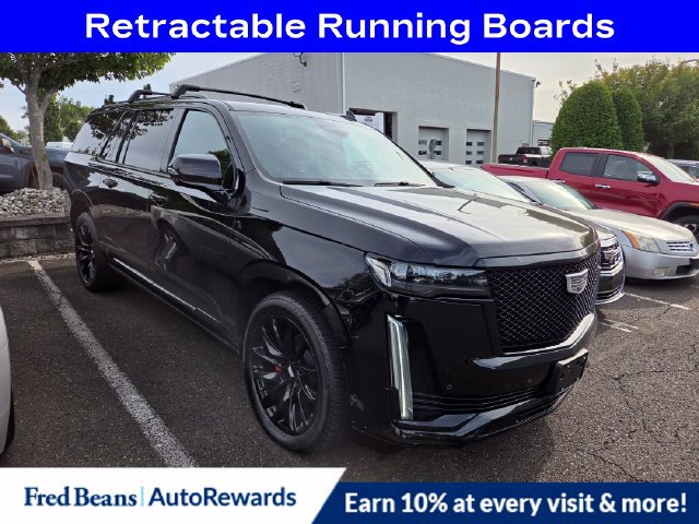 Used 2021 Cadillac Escalade ESV Sport Platinum w/ LPO, ONYX Package AWD/4WD image 1