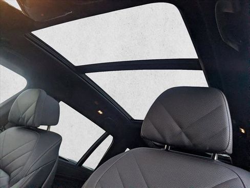 Used 2025 BMW X7 xDrive40i w/ M Sport Package image 15