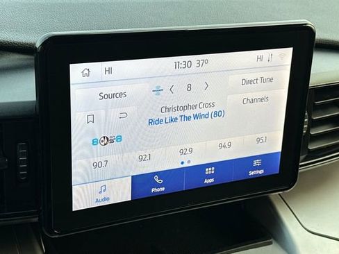 Used 2020 Ford Explorer XLT w/ Class III Trailer Tow Package image 17