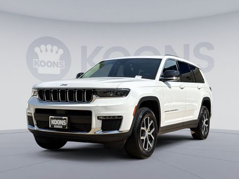 Used 2023 Jeep Grand Cherokee L Limited AWD/4WD image 1