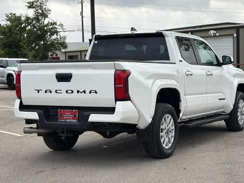 Used 2024 Toyota Tacoma SR5 RWD image 6