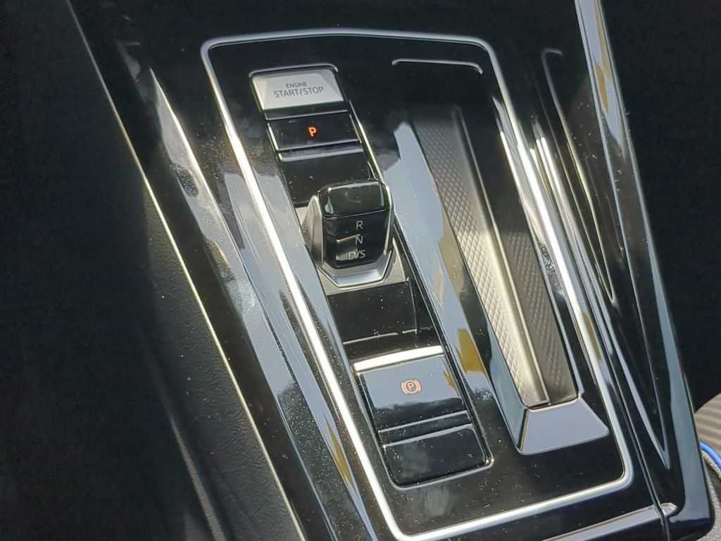 New 2026 Volkswagen Golf AWD/4WD image 25