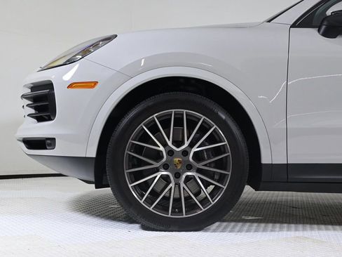 Certified 2022 Porsche Cayenne image 28