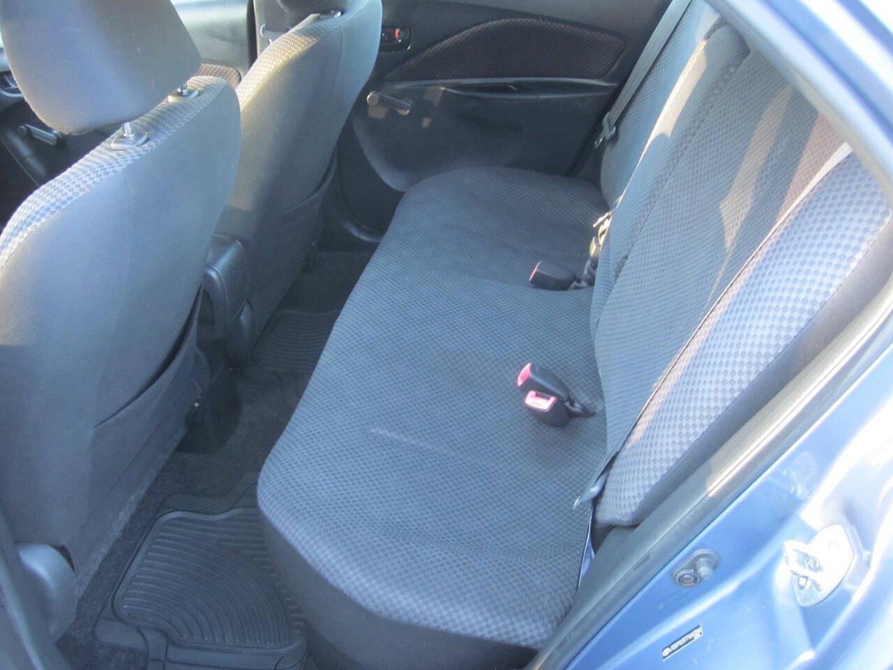 Used 2007 Toyota Yaris S FWD image 12