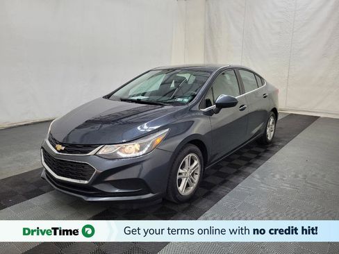Used 2017 Chevrolet Cruze LT w/ Convenience Package FWD image 1