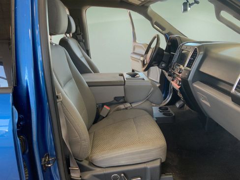 Used 2016 Ford F150 XLT w/ Equipment Group 302A Luxury image 34