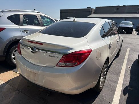 Used 2012 Buick Regal Leather FWD image 3
