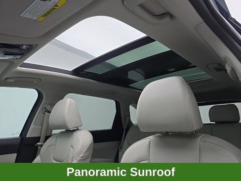 Used 2025 Kia Sorento S w/ Panoramic Sunroof Package AWD/4WD image 56
