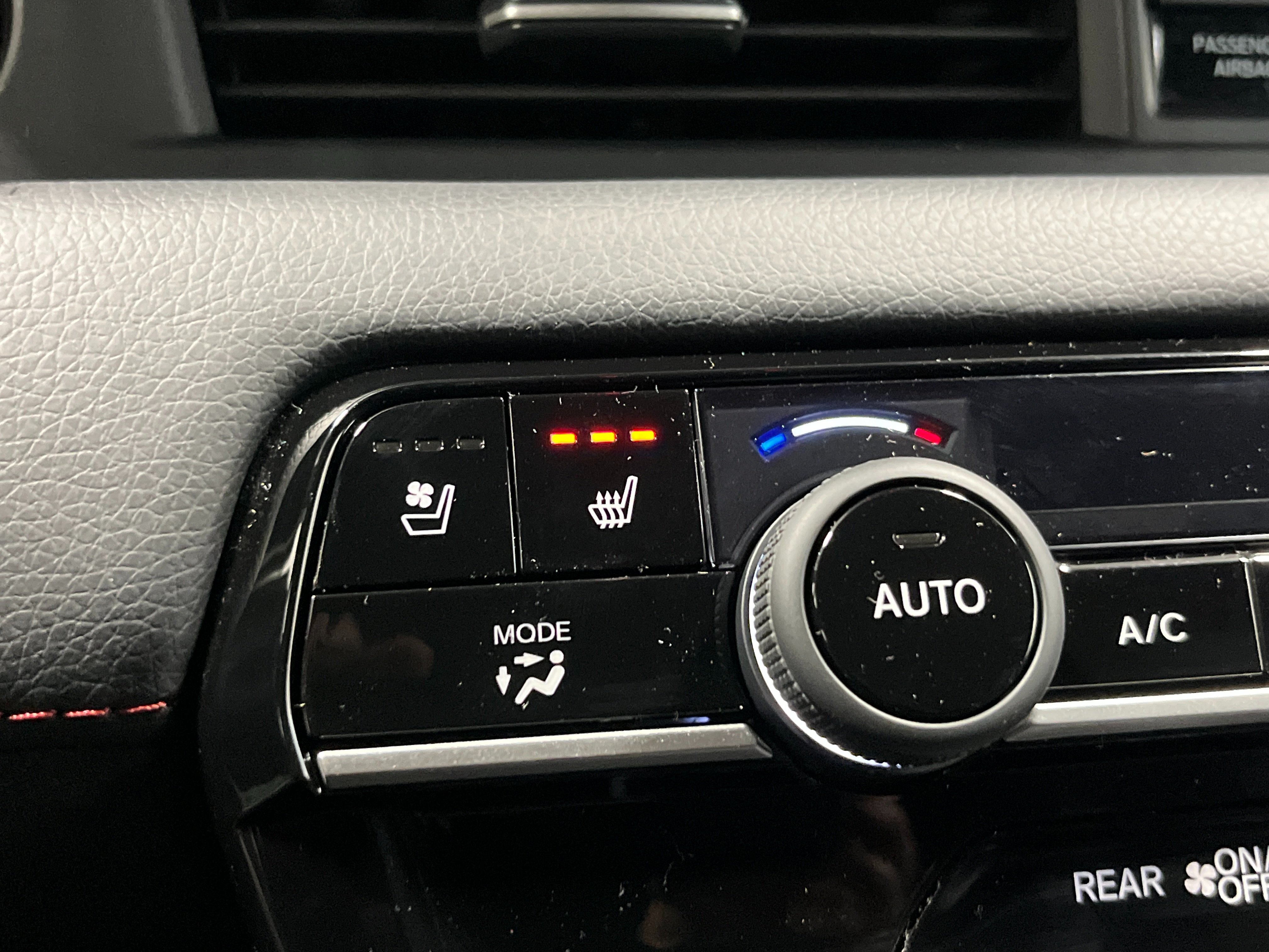 New 2026 Honda Pilot Black Edition image 17
