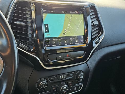 Used 2020 Jeep Cherokee Limited w/ Trailer Tow Group image 27