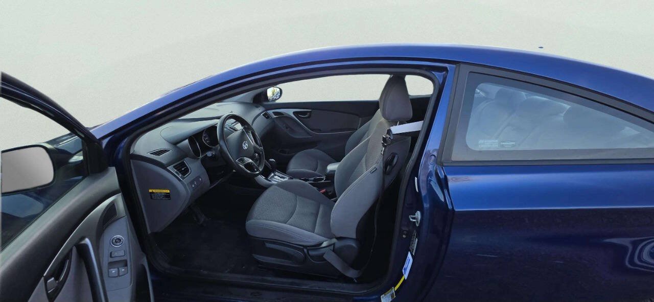 Used 2013 Hyundai Elantra FWD image 7