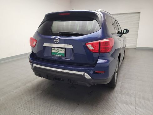 Used 2018 Nissan Pathfinder S image 7
