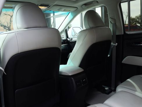 Used 2014 Lexus RX 350 FWD w/ Navigation Package image 32