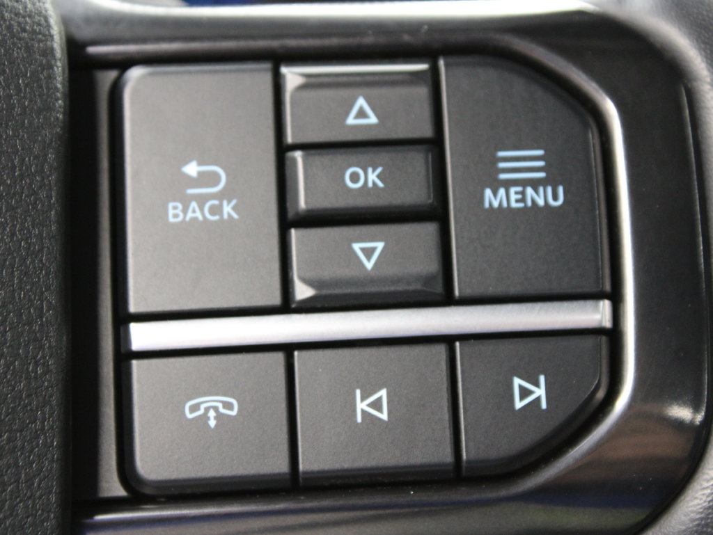 Used 2026 Ford F250 Platinum w/ FX4 Off-Road Package AWD/4WD image 68