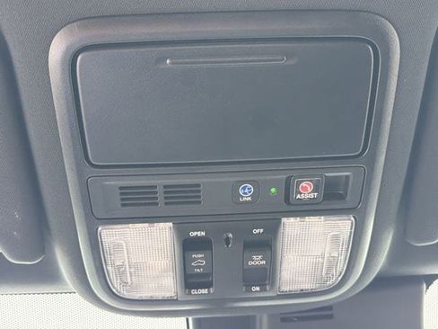 Used 2021 Honda Passport Touring image 34