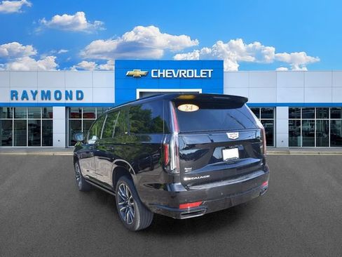 Certified 2024 Cadillac Escalade Sport Platinum w/ Heavy-Duty Trailer Package AWD/4WD image 6