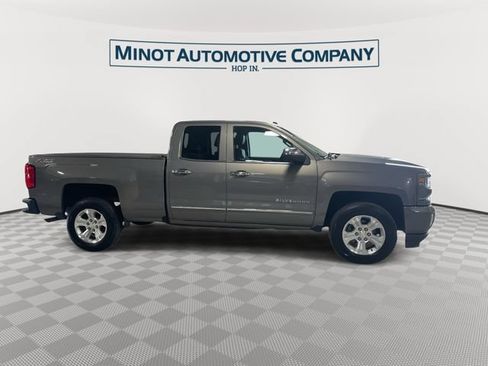 Used 2017 Chevrolet Silverado 1500 LTZ Z71 w/ LTZ Plus Package AWD/4WD image 9