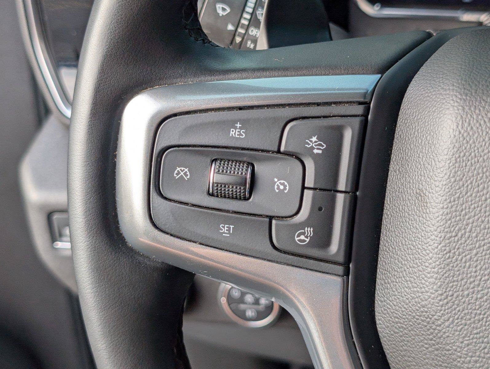 Used 2024 Chevrolet Silverado 1500 LTZ AWD/4WD image 31