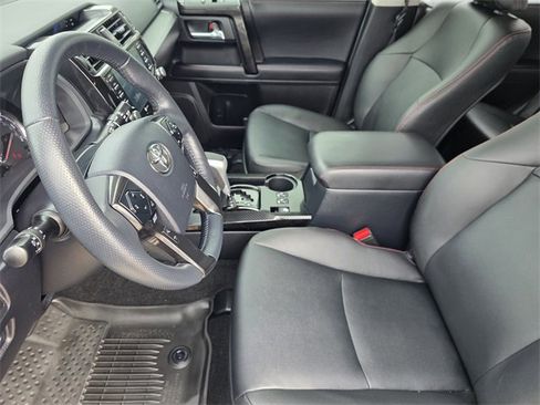 Certified 2024 Toyota 4Runner TRD Off-Road Premium w/ Moonroof Package image 9