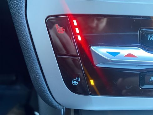 Certified 2023 Ford Explorer XLT w/ Equipment Group 202A image 24