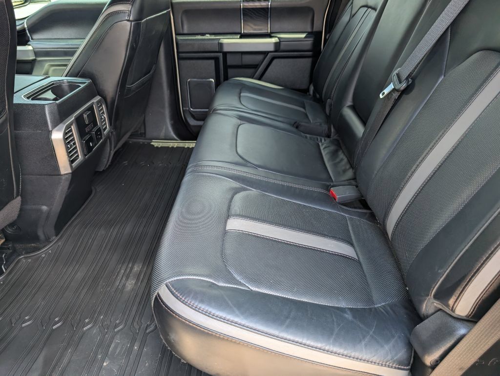 Used 2018 Ford F250 Platinum w/ Platinum Ultimate Package AWD/4WD image 9