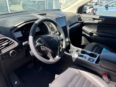 Used 2024 Ford Edge SEL w/ Convenience Package AWD/4WD image 7