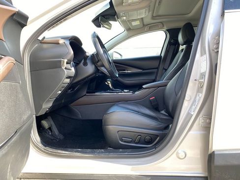 Used 2023 MAZDA CX-30 AWD 2.5 S w/ Premium Package image 12