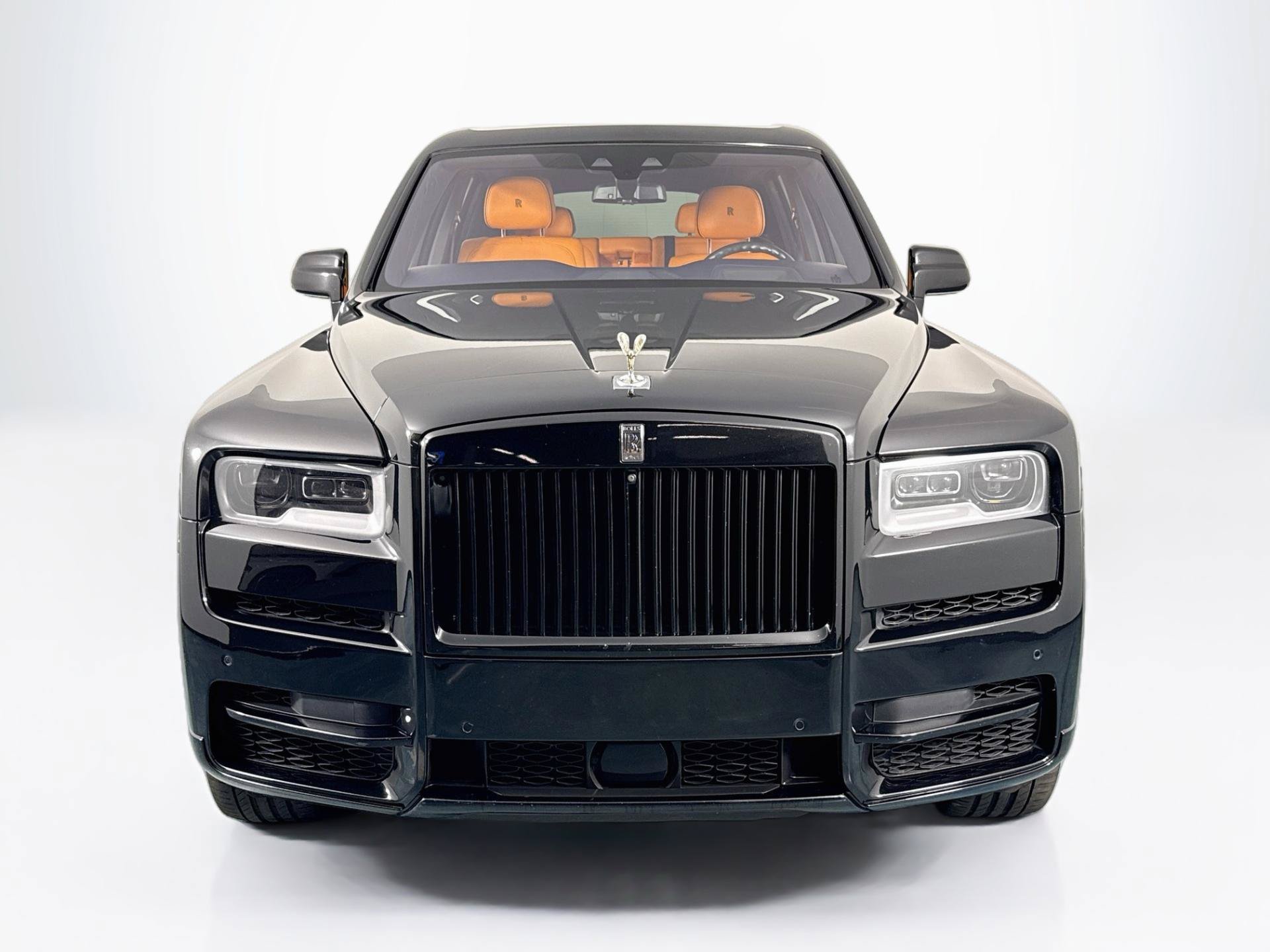 Used 2020 Rolls-Royce Cullinan AWD/4WD image 2