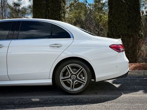 Used 2022 Mercedes-Benz E 350 Sedan w/ Driver Assistance Package image 9