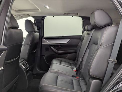 Used 2024 MAZDA CX-90 3.3 Turbo w/ Preferred Plus image 17