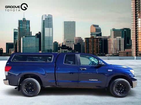 Used 2012 Toyota Tundra 4x4 Double Cab w/ Tow Pkg image 7