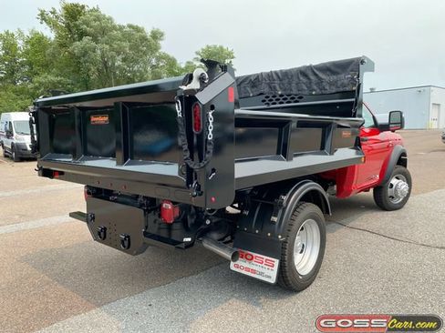 New 2026 RAM 5500 Tradesman w/ Chrome Appearance Group AWD/4WD image 3