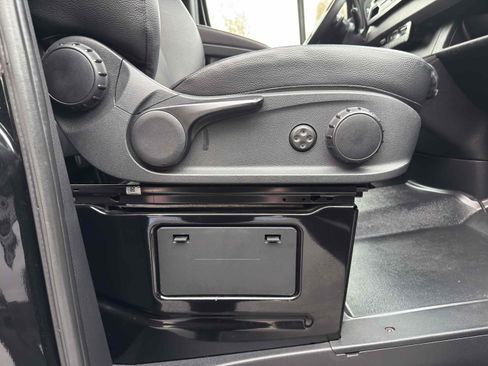 Used 2023 Mercedes-Benz Sprinter 2500 image 54