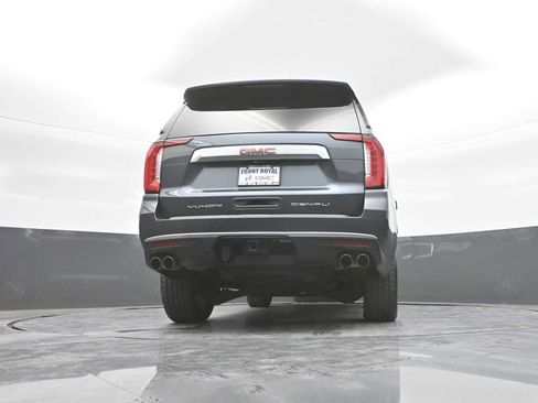 Used 2021 GMC Yukon Denali w/ Denali Premium Package RWD image 52