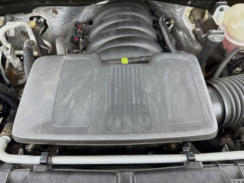 Used 2019 Chevrolet Silverado 1500 Custom Trail Boss image 35