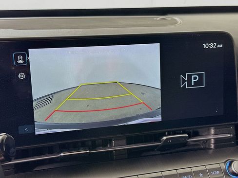 Used 2024 Hyundai Kona SEL FWD image 10