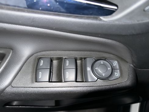 Used 2023 Chevrolet Equinox LT w/ LPO, Floor Liner Package AWD/4WD image 24