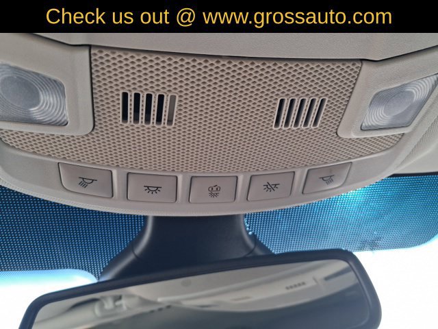 Used 2023 Ford Edge Titanium AWD/4WD image 21