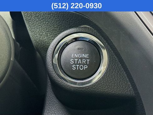 Used 2025 Subaru Crosstrek 2.0i Premium image 20