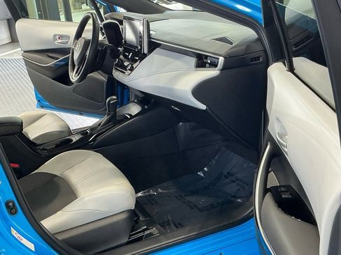Used 2019 Toyota Corolla XSE w/ Carpet Mat Package image 12