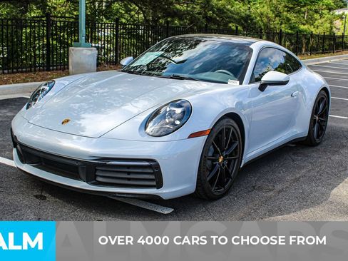 Used 2024 Porsche 911 Carrera RWD image 2