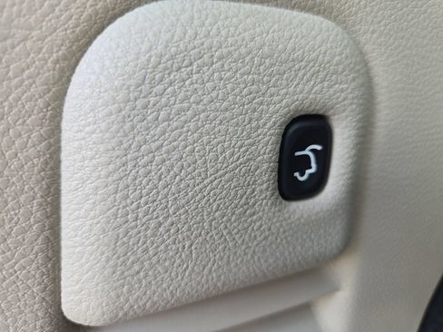 Used 2015 Jeep Grand Cherokee Limited AWD/4WD image 29
