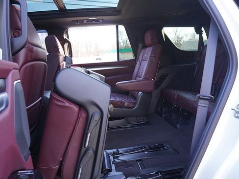 Used 2025 Cadillac Escalade Premium Luxury w/ LPO, Floor Liner Package image 49