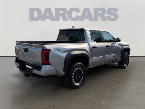 Used 2025 Toyota Tacoma TRD Off-Road w/ TRD Off Road Upgrade Package image 7