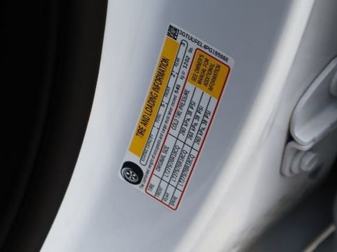 Used 2023 GMC Sierra 1500 AT4X AWD/4WD image 32