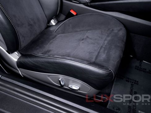 Used 2017 Porsche 911 Carrera GTS w/ GTS Interior Package image 55