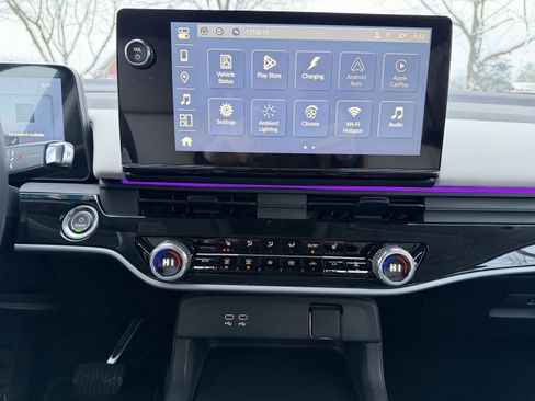 Certified 2024 Honda Prologue Touring image 19